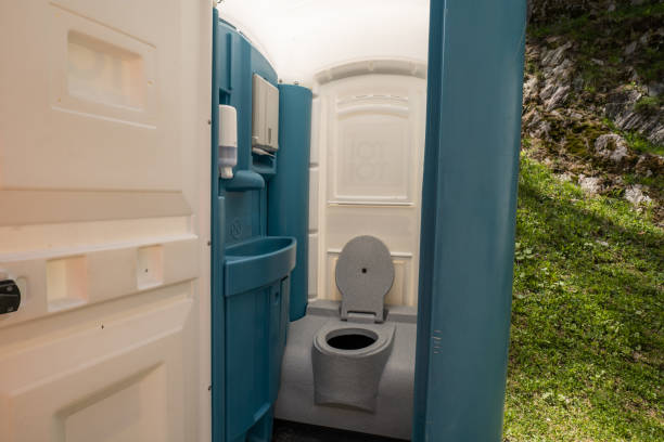 Best Construction site porta potty rental  in Lynchburg, OH